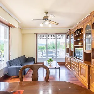 https://indamendi-baskeyrentals.basquecountryhotels.org
